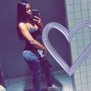 Meet your Posher, Shara